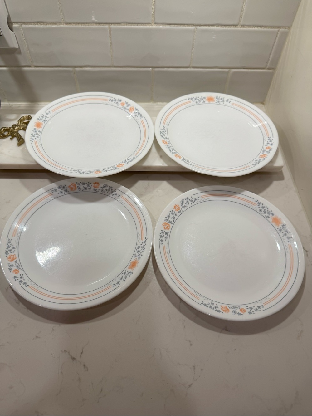 Vintage Corelle Vitrelle “ Apricot Grove ” Plates – Set of 4 – 8½”